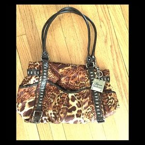 Genna DeRossi leopard purse